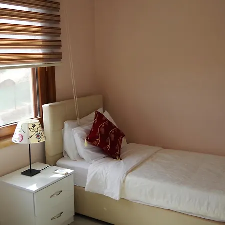 With Astonishing Views In Esentepe Apartment *