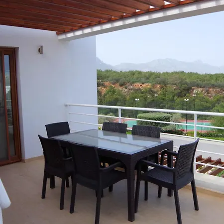 With Astonishing Views In Esentepe Apartment *
